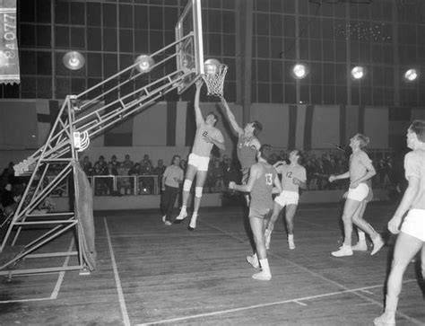 Historische basketbalwedstrijd in Nederland